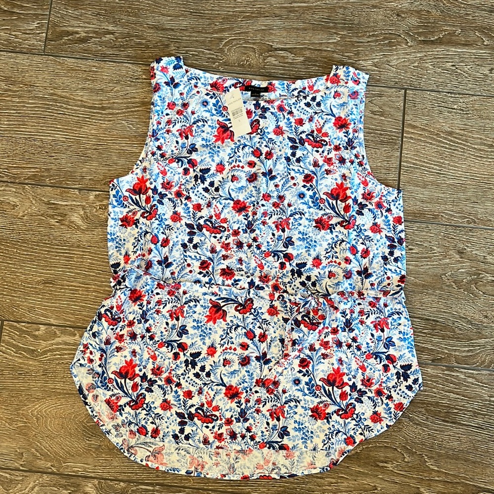 NWT Ann Taylor Belted Floral Top